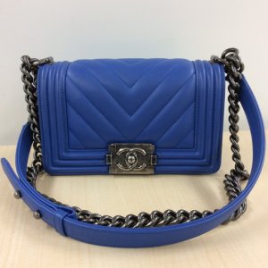シャネル ラムスキン ボーイシャネル シャネル ラムスキン ボーイシャネル チェーンショルダーバッグ A67085