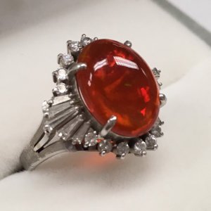 オパール3.48Ct ダイヤモンド0.58Ct Pt900 リング リング オパール3.48Ct ダイヤモンド0.58Ct Pt900