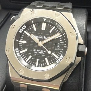 オーデマピゲ ロイヤルオークオフショア ダイバー 15710ST.OO.A002CA.01