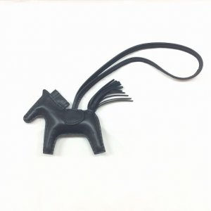 エルメス ロデオ PM ソーブラック