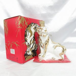 ローヤル 干支ボトル 寅年 2010 陶器ボトル 箱/台座付