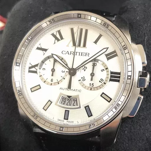 W7100046 カリブルドゥカルティエ クロノグラフ