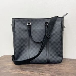 Avenue Slingbag NM Monogram Macassar Canvas - Men - Bags