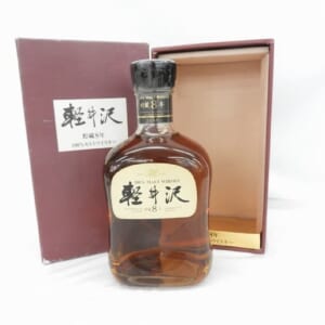 軽井沢 貯蔵8年 100%モルトウイスキー 700ml 箱付