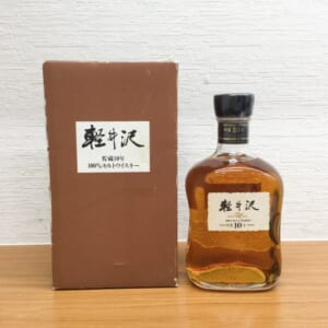 軽井沢 貯蔵10年 100%モルトウイスキー 700ml 箱付