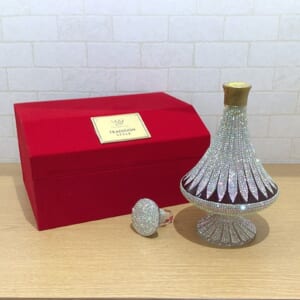 crownvine japan オンラインショップ - クリスタルボトルを 使用した