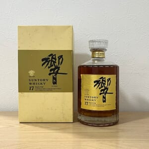 響 17年 両面ゴールドラベル 750ml