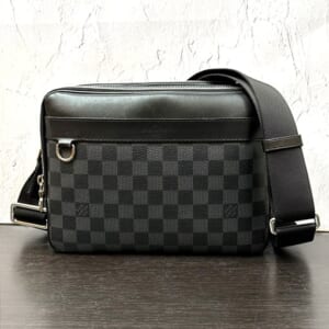 ルイヴィトン ダミエグラフィット トロカデロメッセンジャーPM N40087