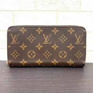 ルイヴィトン 財布 LOUIS VUITTON LV × 村上隆 ジッピーウォレット 