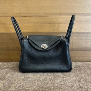 エルメス リンディ 26 トリヨンクレマンス 黒 シルバー金具