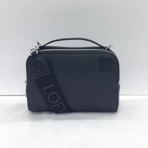 ロエベ クロスボディ カメラバッグ ミニ C660R41X01