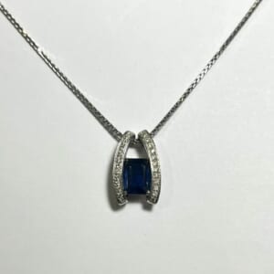 サファイアネックレス 3ct