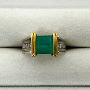 エメラルドリング 2.11ct