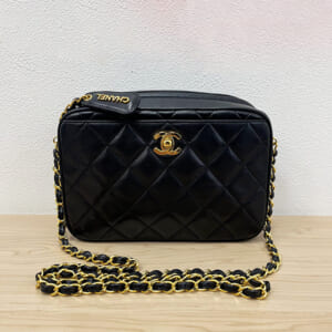シャネル マトラッセ チェーンショルダーバッグ ラムスキン ゴールド金具 A06424