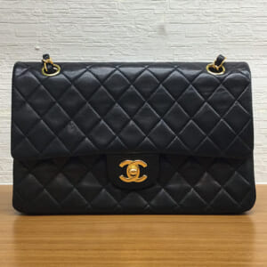 シャネル マトラッセ MM チェーンショルダーバッグ 25 ラムスキン ゴールド金具 A01112