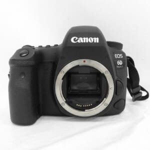 Canon キャノン デジタル一眼レフカメラ EOS 6D Mark II ボディ 中古品