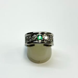 エメラルドリング 0.220ct