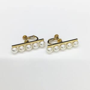タサキ バランスプラス  パールイヤリング E3842