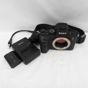 SONY ソニー ミラーレス一眼レフカメラ α7 III ILCE-7M3 中古品