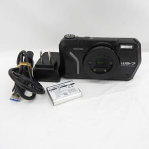 RICOH リコー デジタルカメラ WG-7 ブラック 中古品