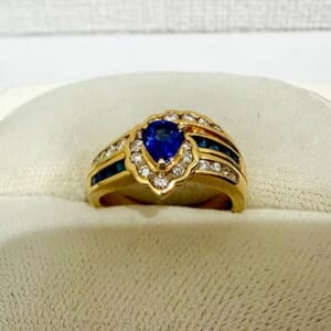サファイアリング 0.57ct