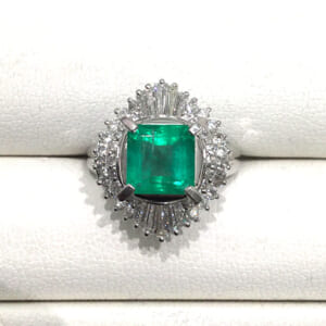 エメラルドリング 2.259ct