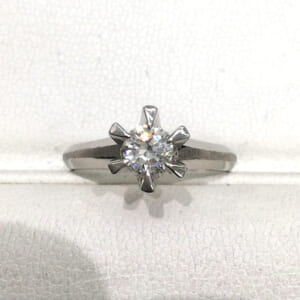 ダイヤモンドリング 0.38ct