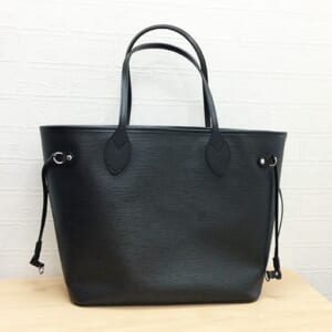 ルイヴィトン エピ ネヴァーフルMM M11930