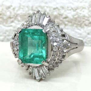 エメラルドリング 3.019ct