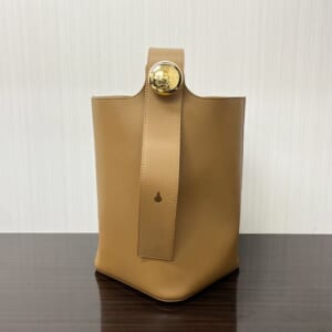 ロエベ ペブル バケットバッグ ミディアム AANBBBWX01