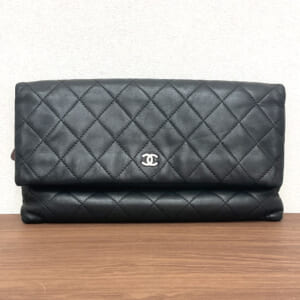 シャネル マトラッセ クラッチバッグ ラムスキン A69391
