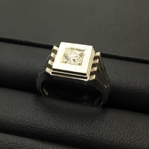 ダイヤモンドリング 0.43ct