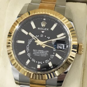 ロレックス スカイドゥエラー 326993