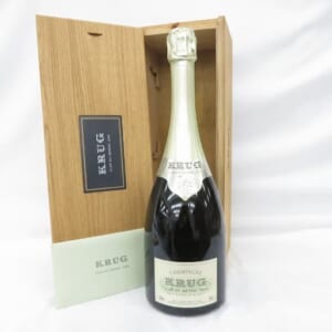 クリュッグ クロデュメニル 2000 木箱/冊子付
