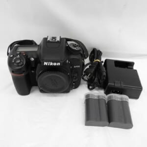 Nikon ニコン デジタル一眼レフカメラ D7500 ボディ ※動作未確認 付属品あり 中古品