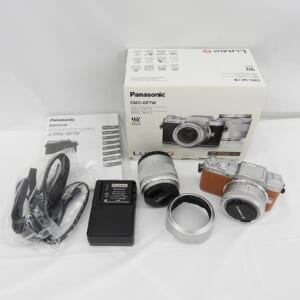 パナソニック ミラーレス一眼レフカメラ LUMIX G DMC-GF7W-T ダブルズームレンズキット 付属品あり 中古品