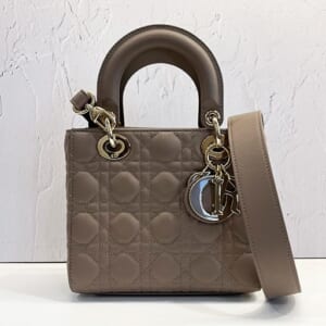ディオール レディディオール My ABCDior M0538OCEA