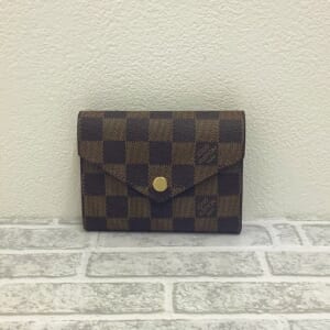 ルイヴィトン ダミエ ポルトフォイユヴィクトリーヌ N41659