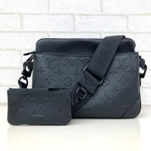 ルイヴィトン モノグラムシャドウ トリオメッセンジャー M46602