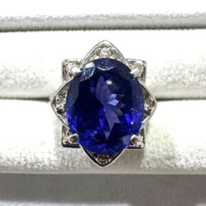 タンザナイトリング 10.38ct