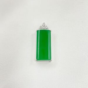 ヒスイペンダントトップ 10.6ct