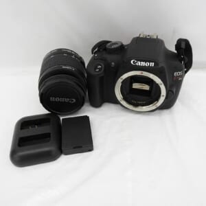 Canon キャノン デジタル一眼レフカメラ EOS Kiss X70 EF-S 18-55 IS II レンズセット 付属品あり 中古品