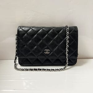 シャネル マトラッセ チェーンウォレット AP0250