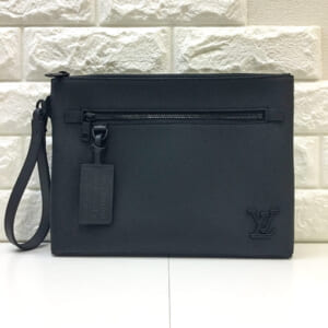 ルイヴィトン アエログラム テイクオフポーチ M69837