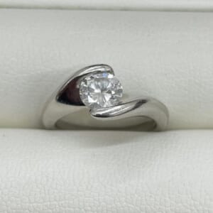 ダイヤモンドリング 0.78ct