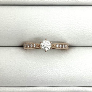 ダイヤモンドリング 0.28ct