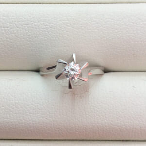 ダイヤモンドリング 0.36ct