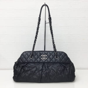 シャネル マトラッセ チェーンショルダーバッグ カーフ シルバー金具