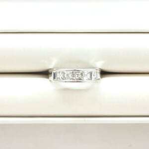 ダイヤモンドリング 1ct