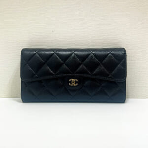 シャネル マトラッセ クラシックロングフラップウォレット キャビアスキン ゴールド金具 AP0241